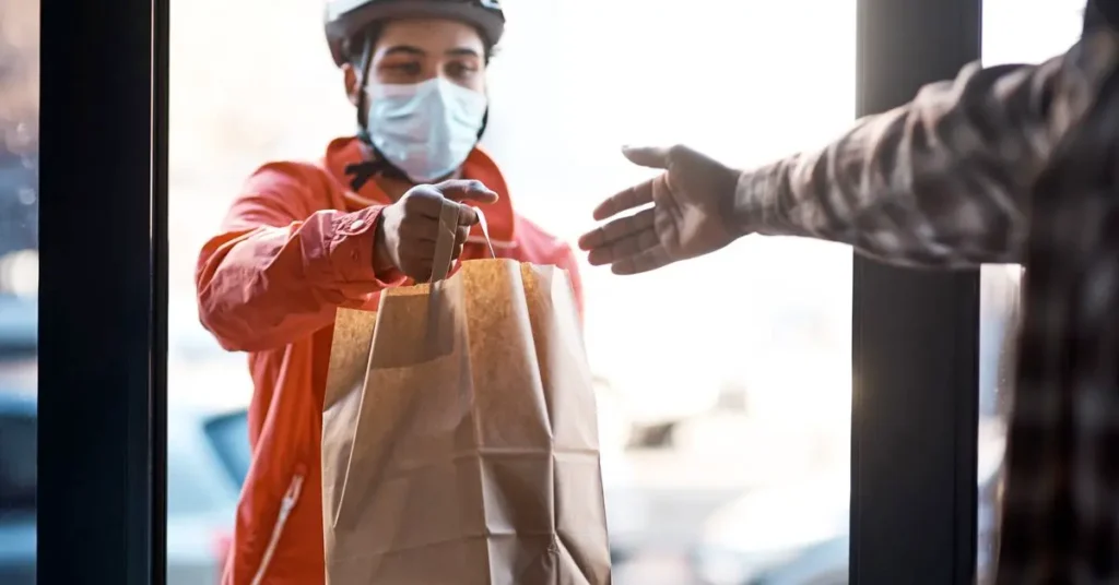 Fast-Food-Places-That-Take-Cash-For-Delivery-in-Manchester