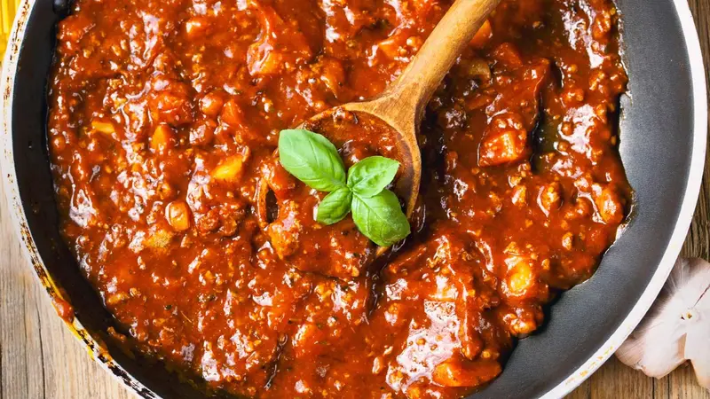 Crafting The Meat Sauce