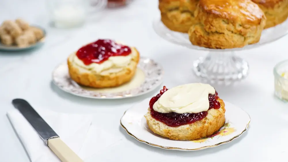 How to Serve Cheese Scones