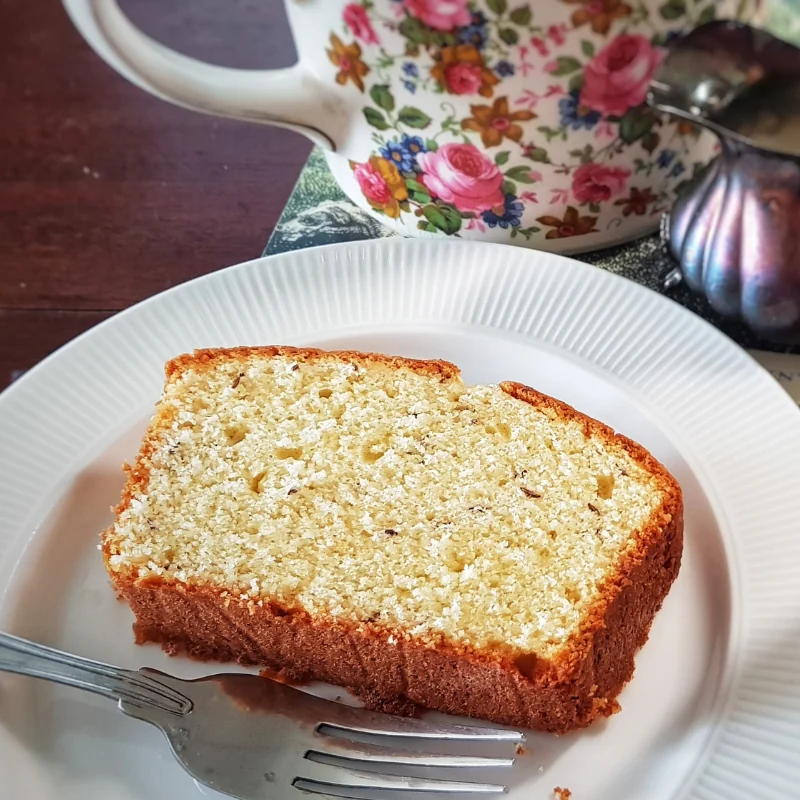 Mary Berry Old Fashioned Seed Cake Recipe