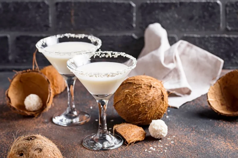 Simple And Blingy Malibu Rum Drinks